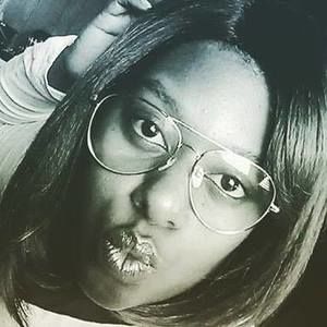 Meet your Posher, Mesha